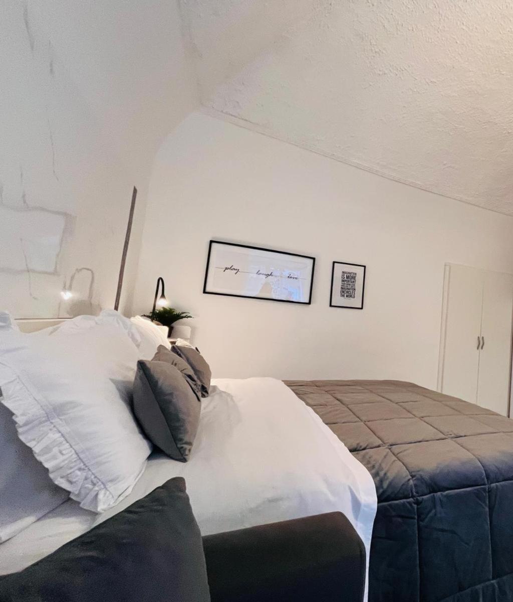 Marinella House Holiday home *